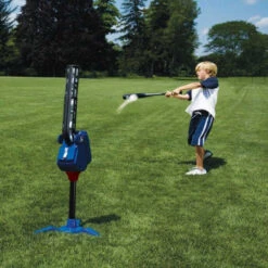 FRANKLIN MLB® SUPER STAR BATTER AND FIELDER MULTI-FUNCTION 4-IN-1 PITCHING MACHINE -Ball Equipment Shop FRANKLIN HOME RUN TRAINING BALLS 4