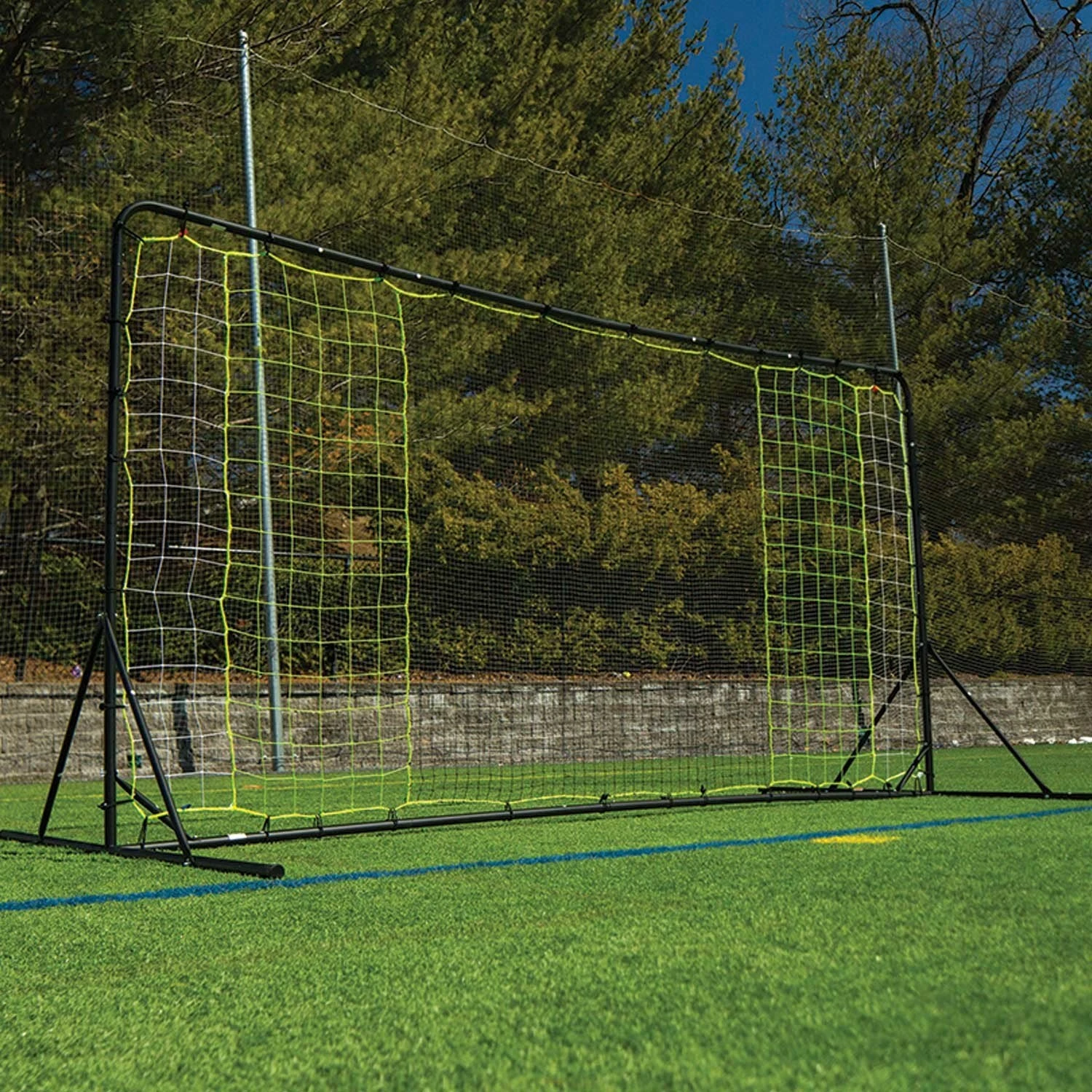 Franklin HEAVY DUTY STEEL SOCCER REBOUNDER WITH GROUND STAKES - 12' X 6' - Image 3