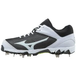 Mizuno 9-Spike Swift 5 Womens Metal Softball Cleat