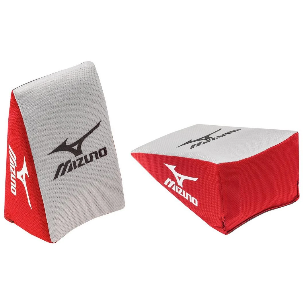 Mizuno Catcher's Knee Wedge (Large) 3 Mizuno Catcher's Knee Wedge (Large)